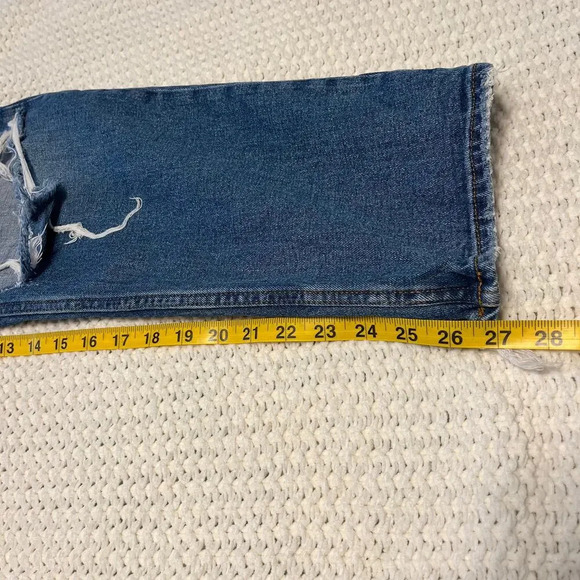 Abercrombie Ankle Straight Ultra High Rise Curve Love Medium Destroy Size 10L 30 - Picture 11 of 13